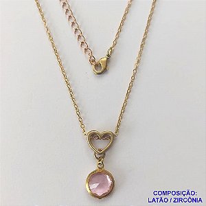 GARGANTILHA NO BRUTO PRONTO PARA O BANHO - GARGANTILHA CORRENTE CADEADO 45CM + EXTENSOR - PINGENTE EM ZIRCÔNIA ROSA 10X10MM - COMPOSIÇÃO: LATÃO / ZIRCÔNIA - PESO TOTAL: 3,4GR - BRU10435