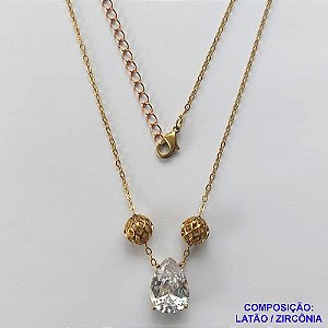 GARGANTILHA NO BRUTO PRONTO PARA O BANHO - GARGANTILHA CORRENTE CADEADO 45CM + EXTENSOR - PINGENTE EM ZIRCÔNIA 9X13MM E BOLINHAS VAZADAS - COMPOSIÇÃO: LATÃO / ZIRCÔNIA - PESO TOTAL: 4,2GR - BRU10489