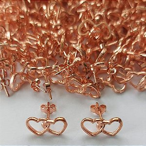 BRINCO NO BRUTO PRONTO PARA O BANHO - (CRIS) BRINCO DE PINO FORMATO CORAÇÕES VAZADOS 5X11MM - PESO TOTAL: 0,7GR - BRU10524