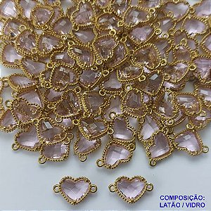 ACESSÓRIO NO BRUTO PRONTO PARA O BANHO - PINGENTE TIPO VAN CLEEF ROSA CORAÇÃO COM DUAS ARGOLINHAS - COMPOSIÇÃO: LATÃO / VIDRO - TAMANHO 10MM - (VENDIDO POR UNIDADE) PESO TOTAL 0,6GR - BRU0001880