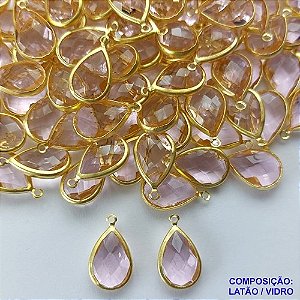ACESSORIO NO BRUTO PRONTO PARA O BANHO (CX13) - PINGENTE TAMANHO 10X14MM (GOTA)COMPOSIÇÃO 70% LATÃO E 30% VIDRO ROSA  -(VENDA POR UNIDADE) PESO 0.9GR BRU0001962