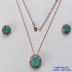 CONJUNTO NO BRUTO PRONTO PARA O BANHO(TTUU)(CX01) COM CORRENTE VENEZIANA 45CM - PINGENTE COM ZIRCÔNIA VERDE E BASE CRAVEJADA COM MICRO ZIRCÔNIAS COLORIDAS E BRINCOS DE PINO COM ZIRCÔNIA - COMPOSIÇÃO: LATÃO E ZIRCÔNIA - PESO TOTAL 10,4GR - BRU11212