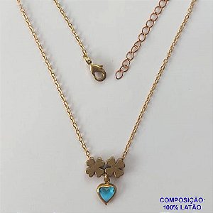 GARGANTILHA NO BRUTO PRONTO PARA O BANHO - COM CORRENTE CADEADO DE 45CM - PINGENTE CORAÇÃO AZUL CLARO 6MM EM VIDRO  -  PESO TOTAL 2,7GR - COMPOSIÇÃO: LATÃO / VIDRO - BRU11221