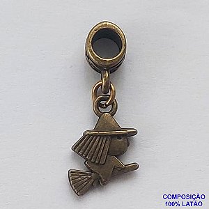 ACESSÓRIO NO BRUTO PRONTO PARA O BANHO - PINGENTE BRUXA 12X15MM - BERLOQUE PARA PULSEIRA SIMILAR A PANDORA (PEÇA VENDIDA POR UNIDADE) PINGENTE EM LATÃO - PESO 1,6GR - BRU0002893