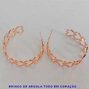 BRINCO  NO BRUTO PRONTO PARA O BANHO - BRINCO DE ARGOLA TODO EM CORAÇÃO - TAMANHO 4CM - PESO TOTAL 7.4GR - BRU12375