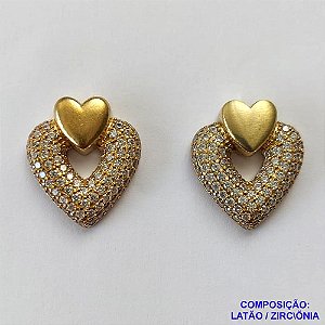 BRINCO NO BRUTO PRONTO BANHO(CX70) - BRINCO DE PINO CORAÇÃO CRAVEJADO EM MICROS ZIRCÔNIAS - TAMANHO 17X19MM - PESO TOTAL 7GR - BRU12714