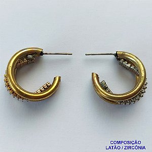 BRINCO NO BRUTO PRONTO BANHO(TTUU)(CX01) - BRINCO DE PINO ARGOLA CRAVEJADO EM MICROS ZIRCÔNIAS CRISTAIS - TAMANHO 18MM - LARGURA: 10MM - PESO TOTAL 5,2GR - BRU12723