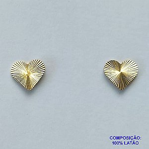 BRINCO NO BRUTO PRONTO PARA O BANHO(CX49) - BRINCO DE PINO CORAÇÃO - TAMANHO 8MM - PESO TOTAL 0,5GR - COMPOSIÇÃO: 100% LATÃO - BRU12767