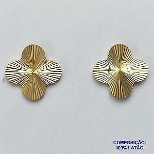 BRINCO NO BRUTO PRONTO PARA O BANHO - BRINCO DE PINO TREVO - TAMANHO 13MM - PESO TOTAL 1,2GR - COMPOSIÇÃO: 100% LATÃO - BRU12772