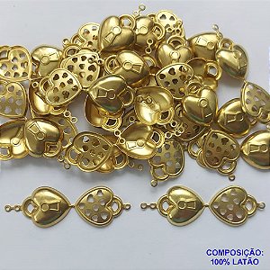 ACESSÓRIO NO BRUTO PRONTO PARA O BANHO (CX24) - CORAÇÃO DUPLO DETALHES VAZADOS E CADEADO 16X20MM (310) - PESO 1,5GR - COMPOSIÇÃO: 100% LATÃO - BRU0002253