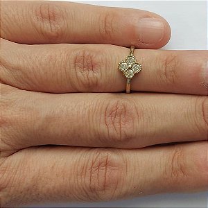 ANEL (FALANGE) NO BRUTO PRONTO PARA O BANHO(CX42) - TREVO COM ZIRCÔNIAS - PESO 1,3GR - ANEL000371