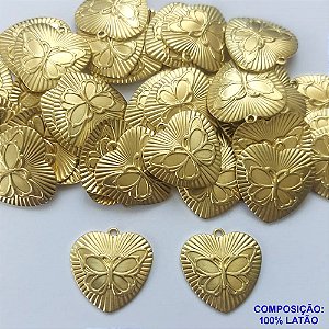ACESSÓRIO NO BRUTO PRONTO PARA O BANHO (CX31) - ACESSORIO CORAÇÃO COM BORBOLETA (4998) - TAMANHO 17MM PESO TOTAL 1,4GR - COMPOSIÇÃO: 100% LATÃO - BRU0002290