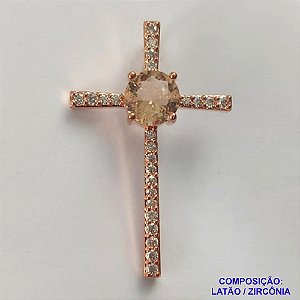 PINGENTE NO BRUTO PRONTO PARA O BANHO (CX37) - PINGENTE CRUCIFIXO CRAVEJADO EM MICROS ZIRCÔNIAS CRISTAIS E ZIRCÔNIA BEGE -  COMPOSIÇÃO: LATÃO / ZIRCÔNIA - TAMANHO 23X37MM - PESO TOTAL 2,8GR - BRU13022