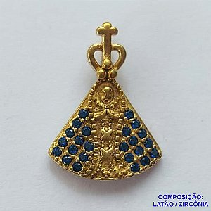 PINGENTE NO BRUTO PRONTO PARA O BANHO (CX27) - (PX000070) PINGENTE NOSSA SRA APARECIDA CRAVEJADO EM MICROS ZIRCÔNIAS AZUIS 14X19MM - PESO TOTAL 1,3GR - COMPOSIÇÃO: LATÃO / ZIRCÔNIA - BRU13028