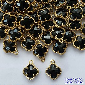 ACESSÓRIO NO BRUTO PRONTO PARA O BANHO - PINGENTE TIPO VAN CLEEF PRETO COM UMA ARGOLINHA - COMPOSIÇÃO: LATÃO / VIDRO - TAMANHO 8MM -  (VENDIDO POR UNIDADE) PESO TOTAL 0,5GR - BRU0002444