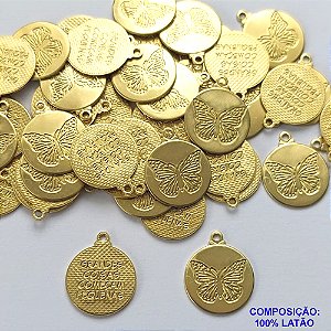 ACESSÓRIO NO BRUTO PRONTO PARA O BANHO (CX44) - (5173) PINGENTE BORBOLETA COM MENSAGEM NO VERSO 15MM - PESO TOTAL 0,7GR - COMPOSIÇÃO: 100% LATÃO - BRU0002514