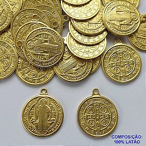 ACESSÓRIO NO BRUTO PRONTO PARA O BANHO (CX40) - (1864) PINGENTE SÃO BENTO 20MM - PESO TOTAL 2,7GR - COMPOSIÇÃO: 100% LATÃO - BRU0002521