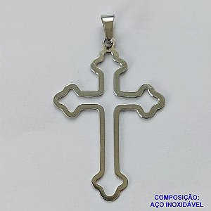 PINGENTE EM AÇO INOXIDÁVEL - PINGENTE CRUCIFIXO VAZADO 24X36MM - COMPOSIÇÃO 100% AÇO INOXIDÁVEL- AÇO1125