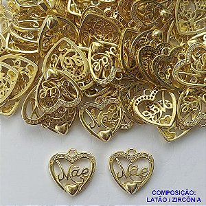 PINGENTE NO BRUTO PRONTO PARA O BANHO(CX42) - PINGENTE CORAÇÃO MÃE CRAVEJADO EM MICROS ZIRCÔNIAS CRISTAIS - TAMANHO 15MM - COMPOSIÇÃO LATÃO E ZIRCÔNIA - PESO 0,9GR - BRU13138