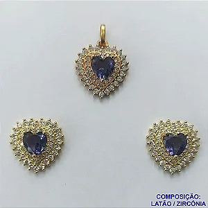 CONJUNTO NO BRUTO PRONTO PARA O BANHO (CX42) - CONJUNTO SEM CORRENTE (CX000974 C022) - (PINGENTE E BRINCOS) PINGENTE CORAÇÃO 13MM CRAVEJADO EM MICRO ZIRCÔNIAS E PEDRA EM ZIRCÔNIA LILÁS - PESO TOTAL 3,8GR - BRU13143