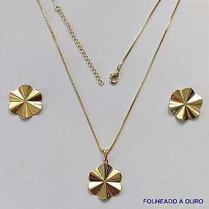 CONJUNTO FOLHEADO A OURO - BANHADO COM 5 MILÉSIMOS + VERNIZ DIAMOND - (CJA809) CONJUNTO COM CORRENTE VENEZIANA 45CM E PINGENTES MARTELADOS 18MM - FECHO LAGOSTA OURO072