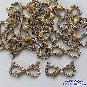 PINGENTE NO BRUTO PRONTO PARA O BANHO(CX44) - PINGENTE INFINITO COM CORAÇÕES CRAVEJADO EM MICROS ZIRCÔNIAS - TAMANHO: 13X26MM - PESO 2,1GR - BRU13192