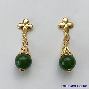 BRINCO FOLHEADO A OURO - BANHADO COM 5 MILÉSIMOS + VERNIZ DIAMOND - BRINCO DE PINO COM PEDRA NATURAL JADE VERDE - OURO088