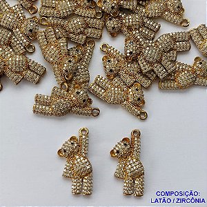 PINGENTE NO BRUTO PRONTO PARA O BANHO(CX47) - PINGENTE URSINHO CRAVEJADO EM MICRO ZIRCONIAS - COMPOSIÇÃO: LATÃO / ZIRCÔNIA - TAMANHO 11X22MM -  PESO TOTAL 1,4GR - BRU13222