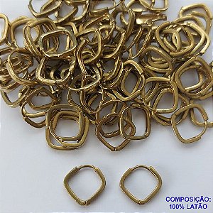 BRINCO NO BRUTO PRONTO PARA O BANHO(CX49) - BRINCO DE ARGOLA QUADRADA 13MM - COMPOSIÇÃO: 100% LATÃO - PESO TOTAL 1,2GR - BRU13301