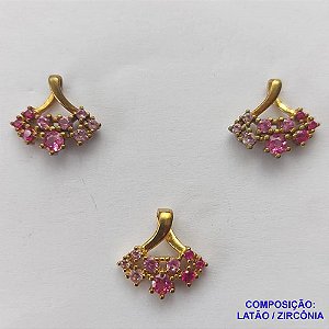 CONJUNTO NO BRUTO PRONTO PARA O BANHO(CX50) - (CX001502 T503) CONJUNTO (SEM CORRENTE) COM BRINCOS DE PINO E PINGENTES EM ZIRCÔNIAS ROSA 13MM - COMPOSIÇÃO: LATÃO / ZIRCÔNIA - PESO TOTAL 2,4GR - BRU13324