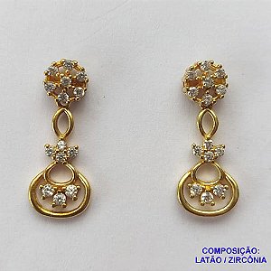 BRINCO NO BRUTO PRONTO PARA O BANHO - (CX50) (BX001940W) BRINCO DE PINO CRAVEJADO EM ZIRCÔNIAS 22MM - COMPOSIÇÃO: LATÃO / ZIRCÔNIA - PESO TOTAL 2,1GR -  BRU13326