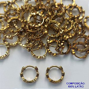 BRINCO NO BRUTO PRONTO PARA O BANHO(CX53) - (BX000461 TAM 12) BRINCO DE ARGOLA COM CORAÇÕES 12MM - COMPOSIÇÃO: 100% LATÃO - PESO TOTAL 1,9GR - BRU13355