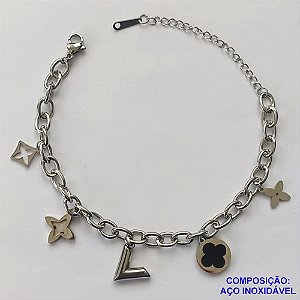 PULSEIRA EM AÇO INOXIDÁVEL (CX8O)- PULSEIRA EM AÇO INOXIDÁVEL COM PINGENTES - TAMANHO: 17CM + EXTENSOR - FECHO LAGOSTA - COMPOSIÇÃO: AÇO INOXIDÁVEL - AÇO1259