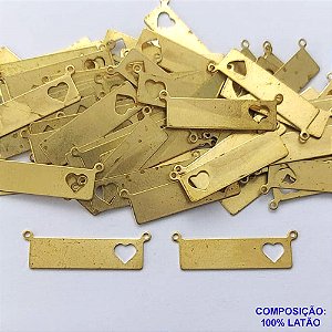 ACESSÓRIO NO BRUTO PRONTO PARA O BANHO(CX77) - (E2915) PLAQUINHA PARA GRAVAÇÃO COM CORAÇÃO VAZADO 7X25MM - PESO 0,7GR - BRU0002607