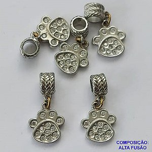 ACESSÓRIO NO BRUTO PRONTO PARA O BANHO(CX67) - (BLQ-080) PATINHA CRAVEJADO EM MICROS ZIRCÔNIAS 11X12MM - BERLOQUE PARA PULSEIRA SIMILAR A PANDORA - COMPOSIÇÃO: ALTA FUSÃO - PESO 1,3GR - BRU0002632