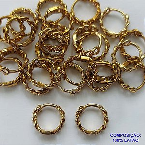BRINCO NO BRUTO PRONTO PARA O BANHO(CX80) - (BX000460 TAM10) BRINCO ARGOLA ESTILO CORRENTE  11MM - COMPOSIÇÃO: 100% LATÃO -PESO TOTAL 1,2GR - BRU13412
