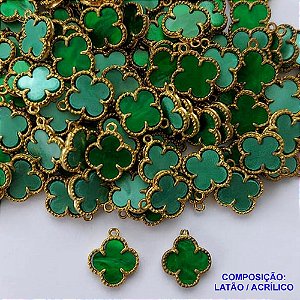 ACESSÓRIO NO BRUTO PRONTO PARA O BANHO - PINGENTE TIPO VAN CLEEF VERDE COM UMA ARGOLINHA - COMPOSIÇÃO: LATÃO / ACRÍLICO - TAMANHO 10MM - (VENDIDO POR UNIDADE) PESO TOTAL 0,5GR - BRU0002671