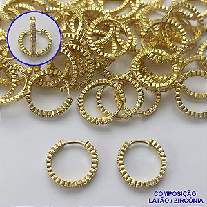 BRINCO NO BRUTO PRONTO PARA O BANHO(CX65) - BRINCO ARGOLA CRAVEJADO EM MICROS ZIRCÔNIAS 2X17MM - PESO TOTAL 2,7GR - BRU13425