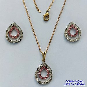 CONJUNTO NO BRUTO PRONTO PARA O BANHO(CX68) - CONJUNTO CORRENTE CADEADO 45CM E PINGENTES GOTAS VAZADAS COM CRISTAIS 15X21MM - COMPOSIÇÃO: LATÃO / CRISTAL - PESO TOTAL 4,3GR - BRU13448