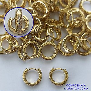 BRINCO NO BRUTO PRONTO PARA O BANHO(CX70) - BRINCO ARGOLA CRAVEJADO EM MICROS ZIRCÔNIAS 3X11MM - PESO TOTAL 1,8GR - BRU13472