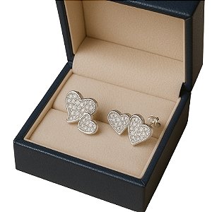 BRINCO FOLHEADO A PRATA(CX73) - BRINCO DE PINO COM DOIS CORAÇÕES 10X18MM  - PRA009