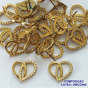 BRINCO NO BRUTO PRONTO PARA O BANHO(CX84) - BRINCO EM ALTA FUSÃO CORAÇÃO VAZADO CRAVEJADO EM MICROS ZIRCÔNIAS - TAMANHO 13X15M - PESO 2,2GR -  BRU13536