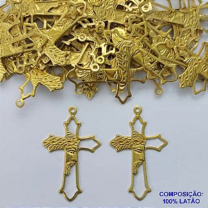 ACESSÓRIO NO BRUTO PRONTO PARA O BANHO(CX88) - (3.1210) PINGENTE CRUCIFIXO VAZADO 27X43MM - COMPOSIÇÃO: 100% LATÃO - PESO TOTAL 1,1GR - BRU0002838