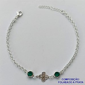 PULSEIRA FOLHEADA A PRATA COM 50 MILÉSIMOS + VERNIZ DIAMOND - PULSEIRA COM STRASS VERDES E PINGENTE TIPO VAN CLEFF - TAMANHO: 18CM + EXTENSOR E FECHO LAGOSTA PRA064
