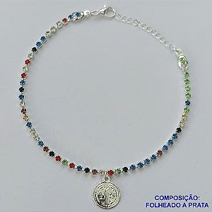 PULSEIRA FOLHEADA A PRATA COM 50 MILÉSIMOS + VERNIZ DIAMOND - PULSEIRA COM ZIRCÔNIAS COLORIDAS COM PINGENTE SÃO BENTO 10MM - TAMANHO: 18CM + EXTENSOR E FECHO LAGOSTA PRA074