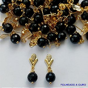 BRINCO FOLHEADO A OURO - BANHADO COM 5 MILÉSIMOS + VERNIZ DIAMOND -  BRINCO DE PINO COM PEDRA NATURAL JADE 8MM - OURO233