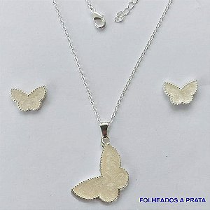 CONJUNTO FOLHEADO A PRATA COM 50 MILÉSIMOS + VERNIZ DIAMOND - CONJUNTO COM PINGENTES E BRINCOS BORBOLETAS TIPO VAN CLEEF MADRE PÉROLA - PRA088