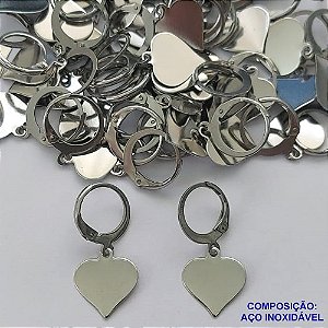 BRINCO EM AÇO INOXIDÁVEL(E1291)(CX99) - BRINCO ARGOLA DE PRESSÃO COM PINGENTE CORAÇÃO 11MM - COMPOSIÇÃO: AÇO INOXIDÁVEL - AÇO1598