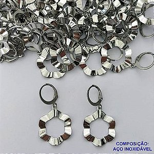 BRINCO EM AÇO INOXIDÁVEL(CX99)- BRINCO ARGOLA DE PRESSÃO COM PINGENTE CÍRCULO MARTELADO 18MM - COMPOSIÇÃO: AÇO INOXIDÁVEL - AÇO1603