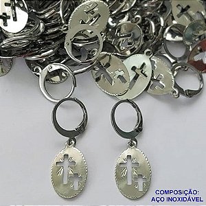 BRINCO EM AÇO INOXIDÁVEL(CX99)- BRINCO ARGOLA DE PRESSÃO PINGENTE CRUCIFIXO 9X17MM - COMPOSIÇÃO: AÇO INOXIDÁVEL - AÇO1611